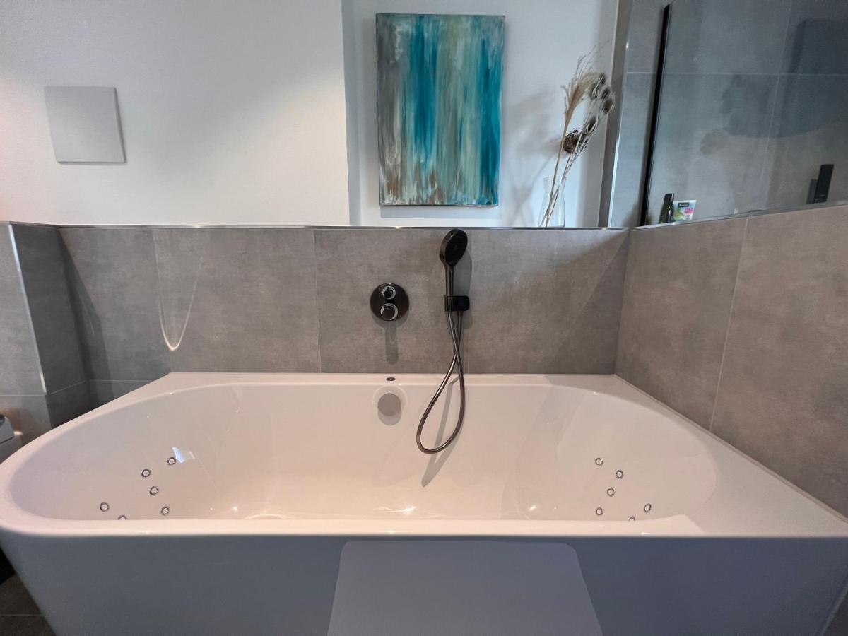 Lake & Mountains - Modern Living - 70Sqm クレスブロン・アム・ボーデンゼー エクステリア 写真